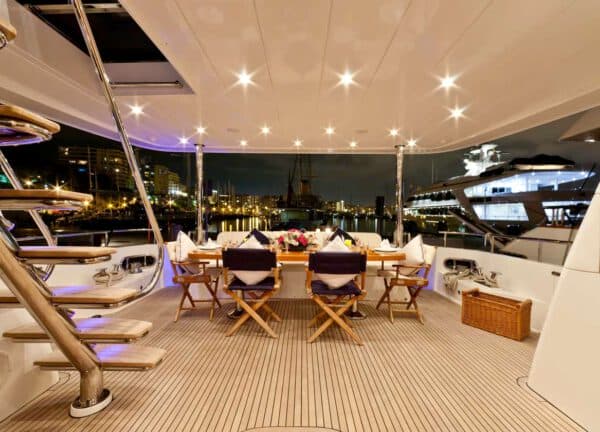 upperdeck seating motor yacht monte fino 78 mallorca