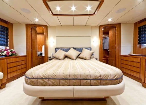 vip cabin motor yacht monte fino 78