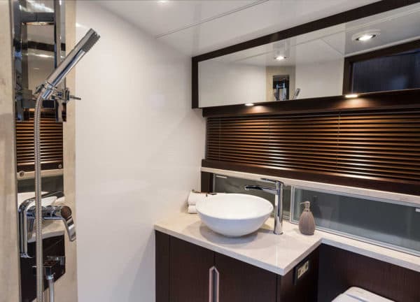 bathroom galeon 420 fly habana iii mallorca