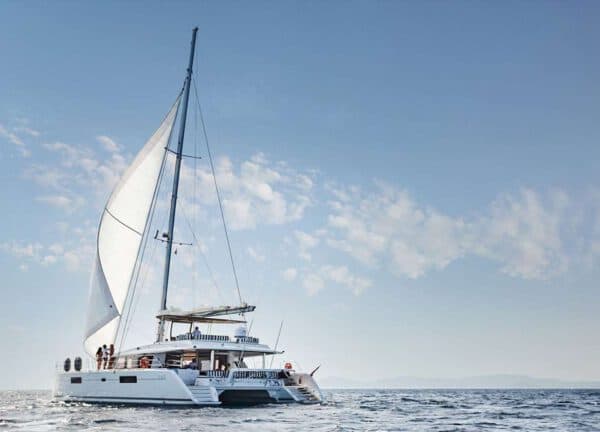 catamaran charter lagoon 560 s2 mallorca balearic islands