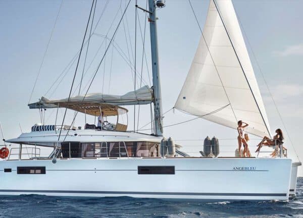 catamaran lagoon 560 s2 mallorca