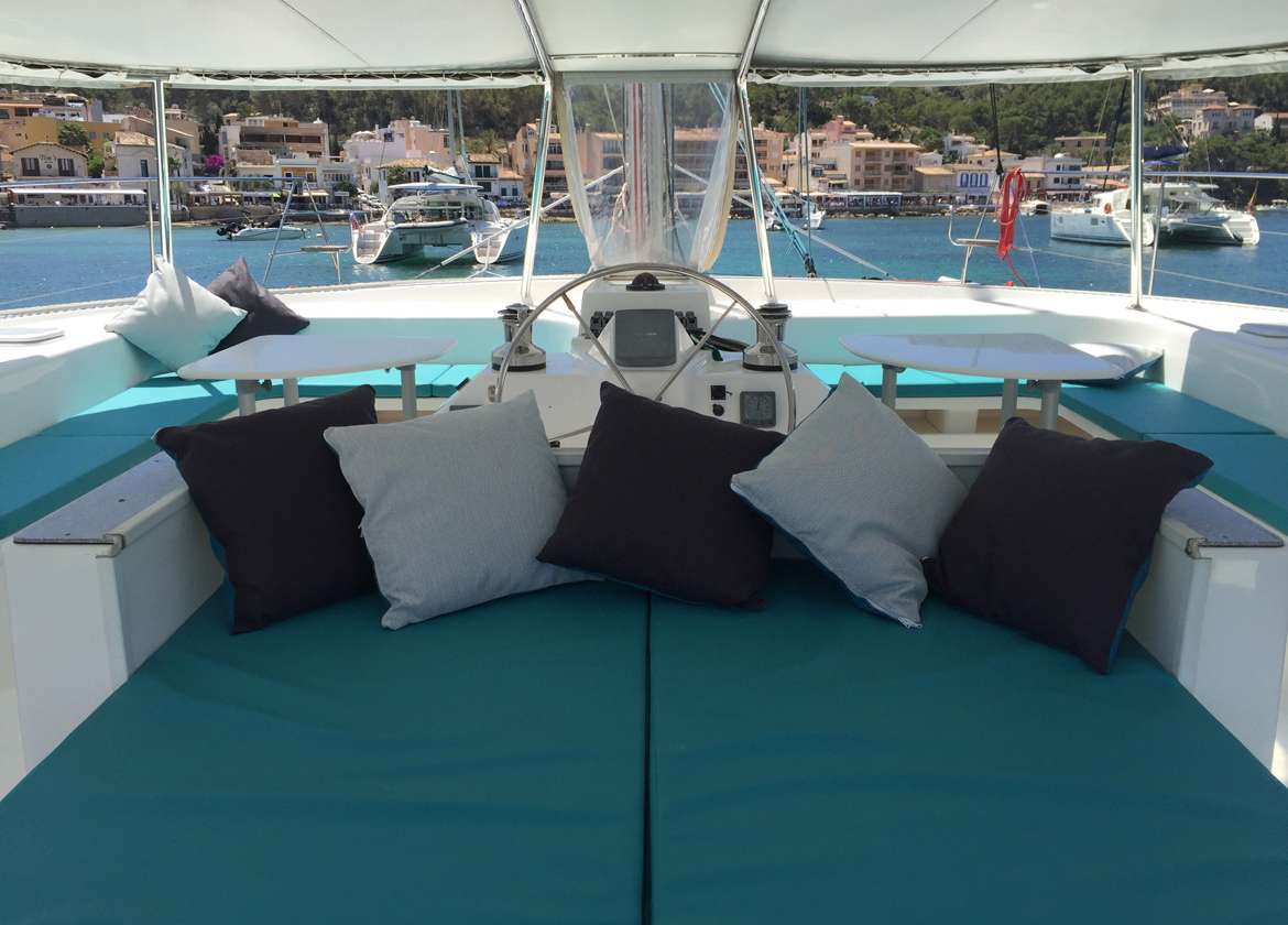 catamaran voyage dc45 mallorca charter sundeck