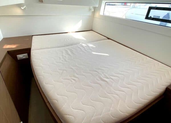 bedroom catamaran lagoon 40 2019 mallorca