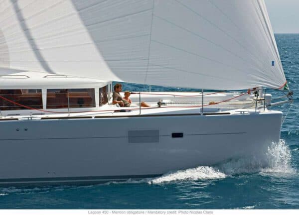 catamaran charter lagoon 450 f