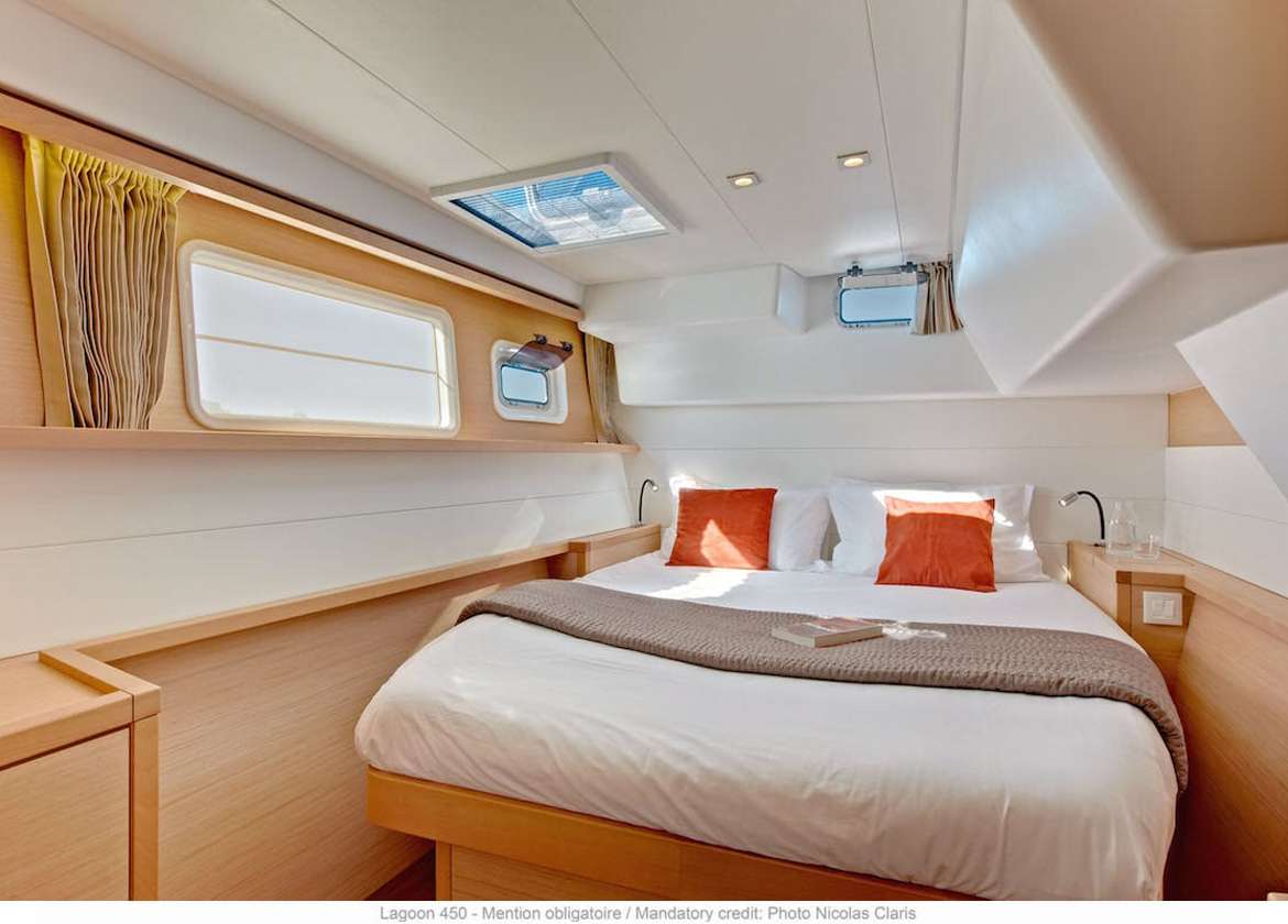 master cabin catamaran charter lagoon 450 f