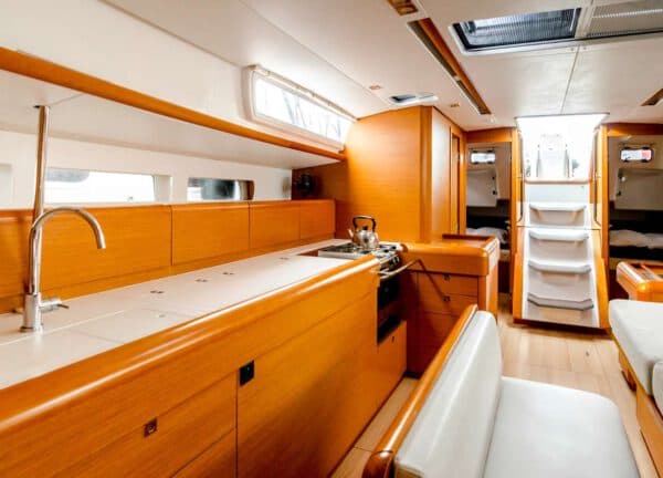 lounge sailing yacht sun odyssey 519 mallorca charter