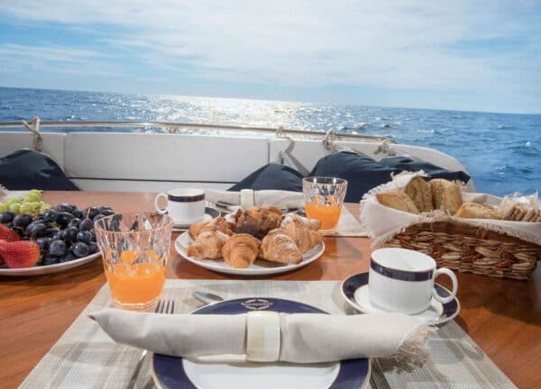 after deck motor yacht sunseeker manhattan 66 mallorca