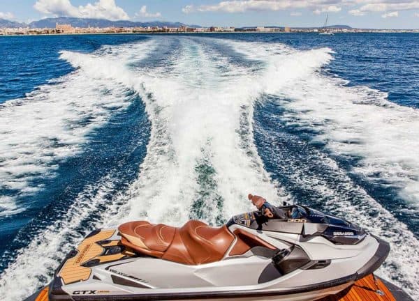 jetski motor yacht charter atlantis 58 inception mallorca