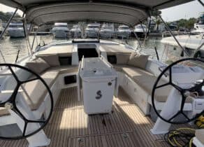 Oberdeck Segelyacht charter oceanis 51 1 Mallorca