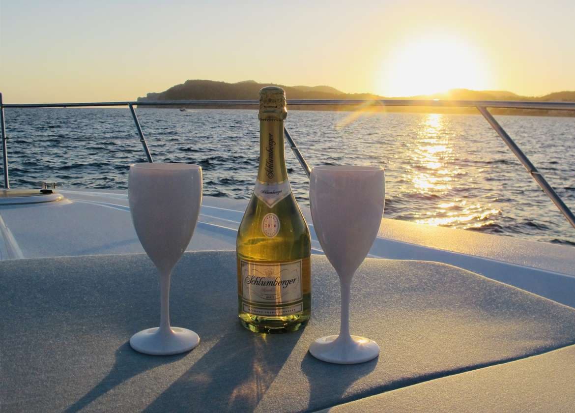 upperdeck motor yacht sunseeker portofino 53 pavito luxury