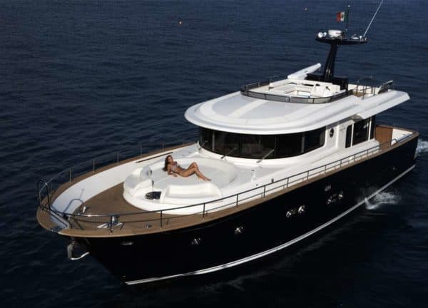 motor yacht apreamare maestro 65 trabucaire charter