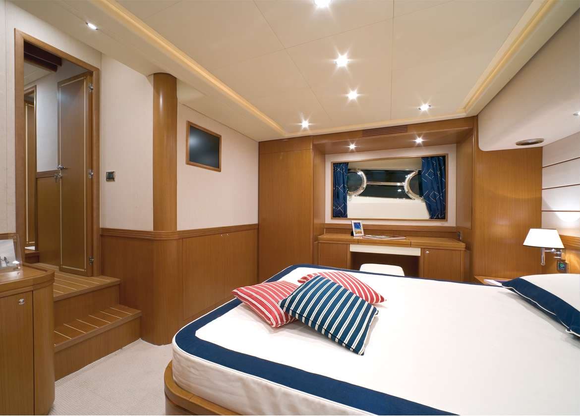 VIP Kabine Motoryacht apreamare maestro 65 trabucaire Mallorca