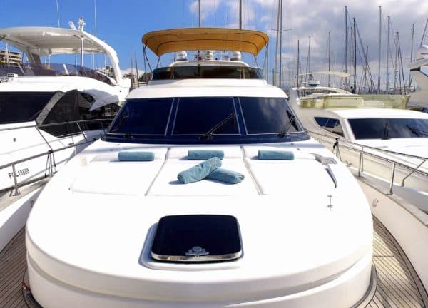 sunbeds motor yacht astondoa 72 kitty kat mallorca