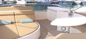 Oberdeck Motoryacht astondoa 72 kitty kat Mallorca