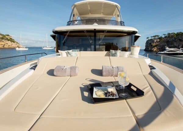 sunbeds navetta 58 maybe5 motor yacht charter