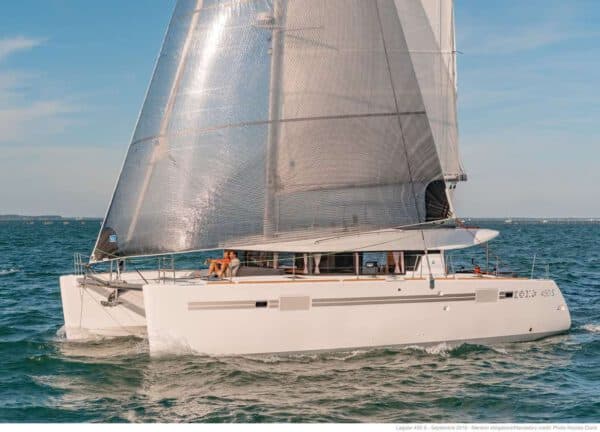 catamaran charter lagoon 450s mallorca