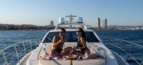 Sonnenbetten Motoryacht charter azimut 68s manzanos