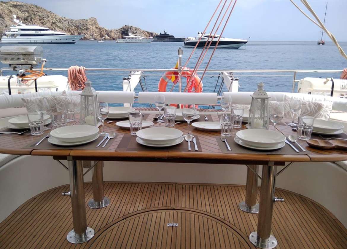 upperdeck seating catamaran fountaine pajot 56 mallorca
