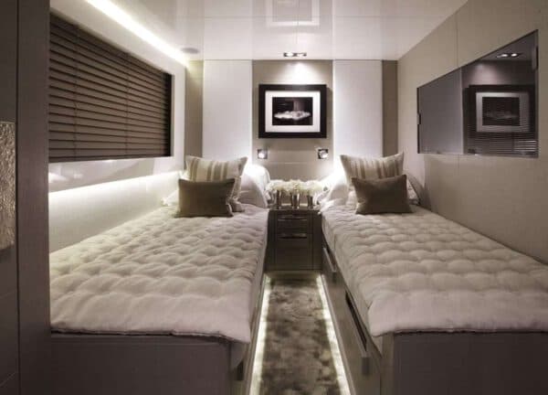 two bed cabin motor yacht pearl 75 shinju mallorca