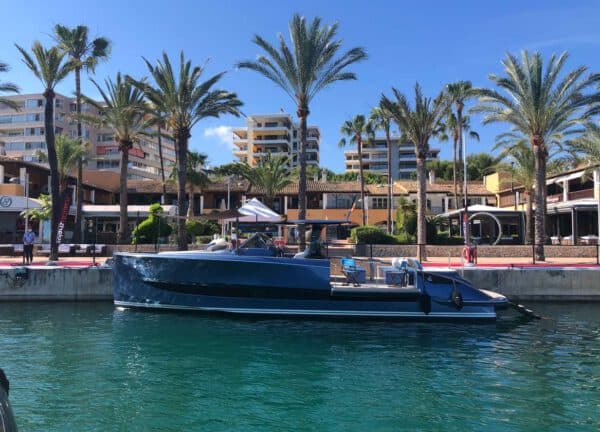 motor yacht solaris power 48 open charter mallorca