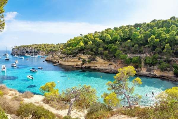 bays anchorages balearic islands mallorca