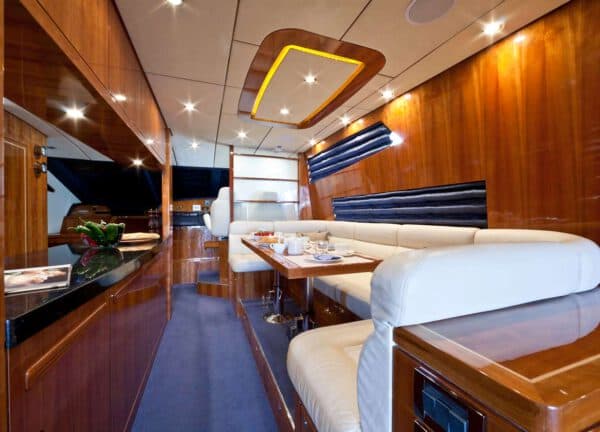 Lounge Motoryacht monte fino 78 Balearen