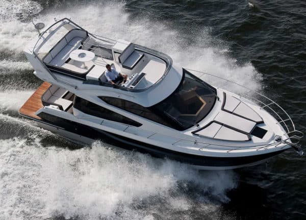 Flybridge Motoryacht galeon 420 fly habana iii