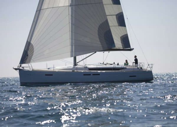 Segelyacht charter Mallorca sun odyssey 439