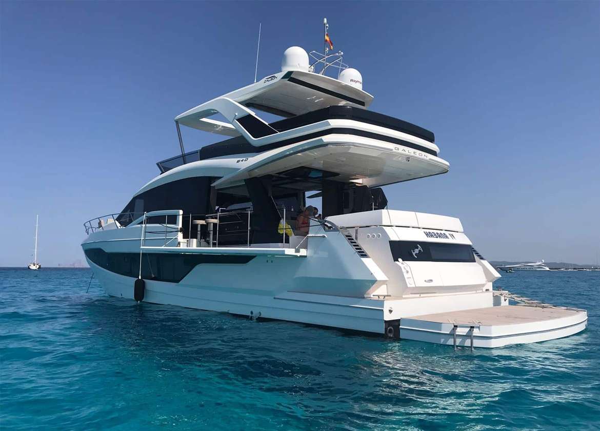 Außen Motoryacht charter galeon 640 fly Mallorca