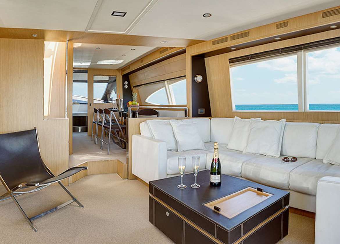 Lounge Motoryacht riva venere 75 ibiza