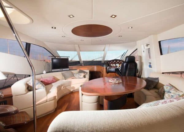 Salon Motoryacht sunseeker manhattan 66 Mallorca