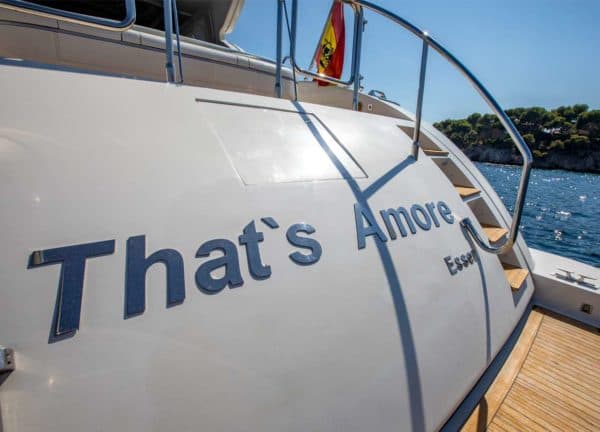 Heck Motoryacht charter mangusta 72 thats amore Mallorca
