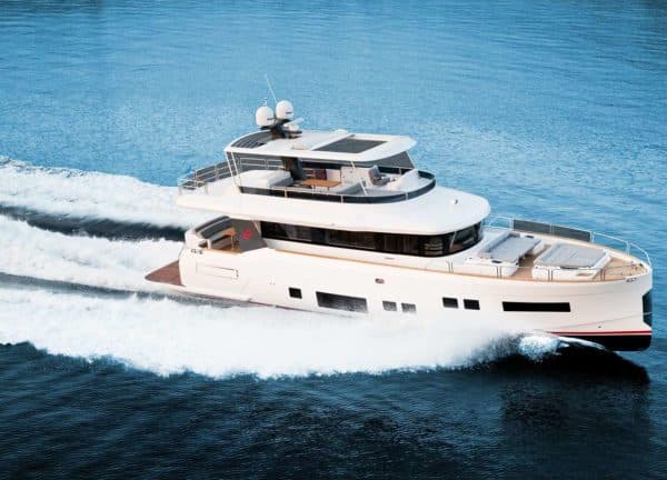 Motoryacht charter sirena 64 salacia Balearen