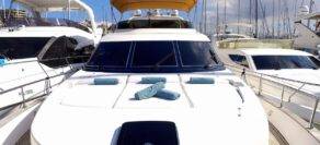 Sonnenbetten Motoryacht astondoa 72 kitty kat Mallorca