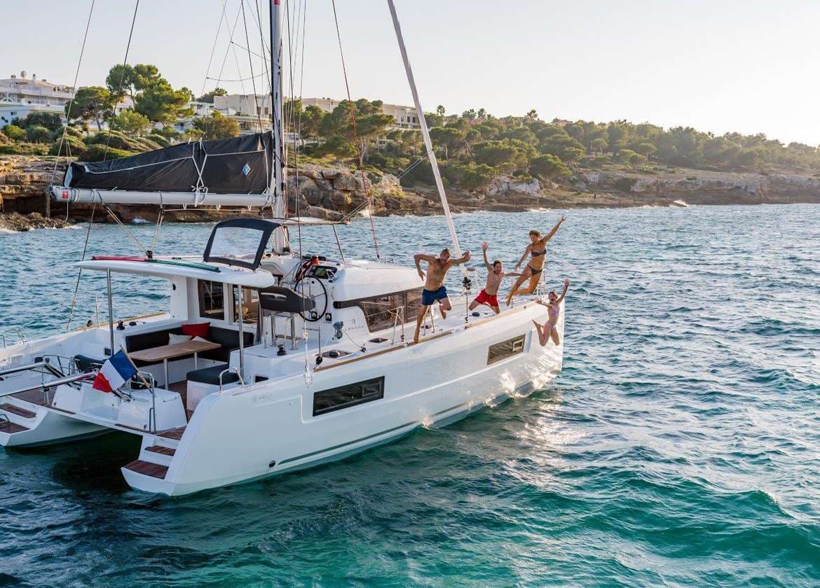 Katamaran lagoon 40 2020 Mallorca charter