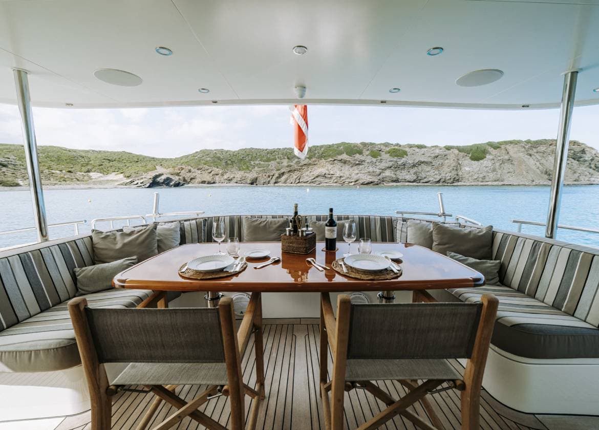 Oberdeck Sitzgruppe Motoryacht Mallorca las ninas