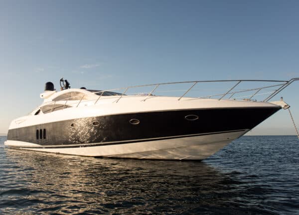 Luxus Motoryacht sunseeker predator 72 nice toy 3